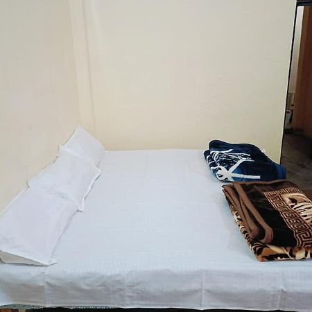 Triveni Home Stay Allāhābād Junction 外观 照片